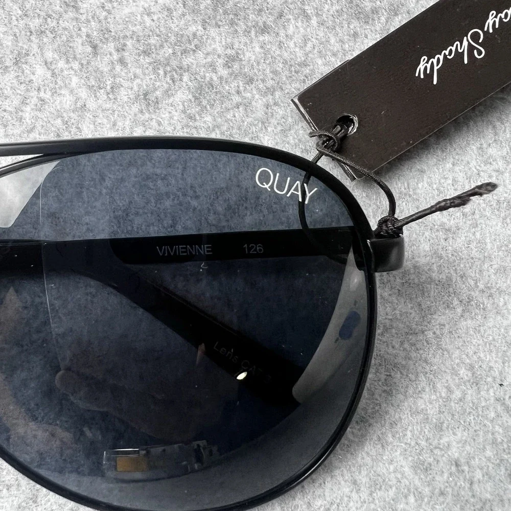 NEW! Quay Australia Vivienne Large Aviator Sunglasses Black - Picture 4 of 6